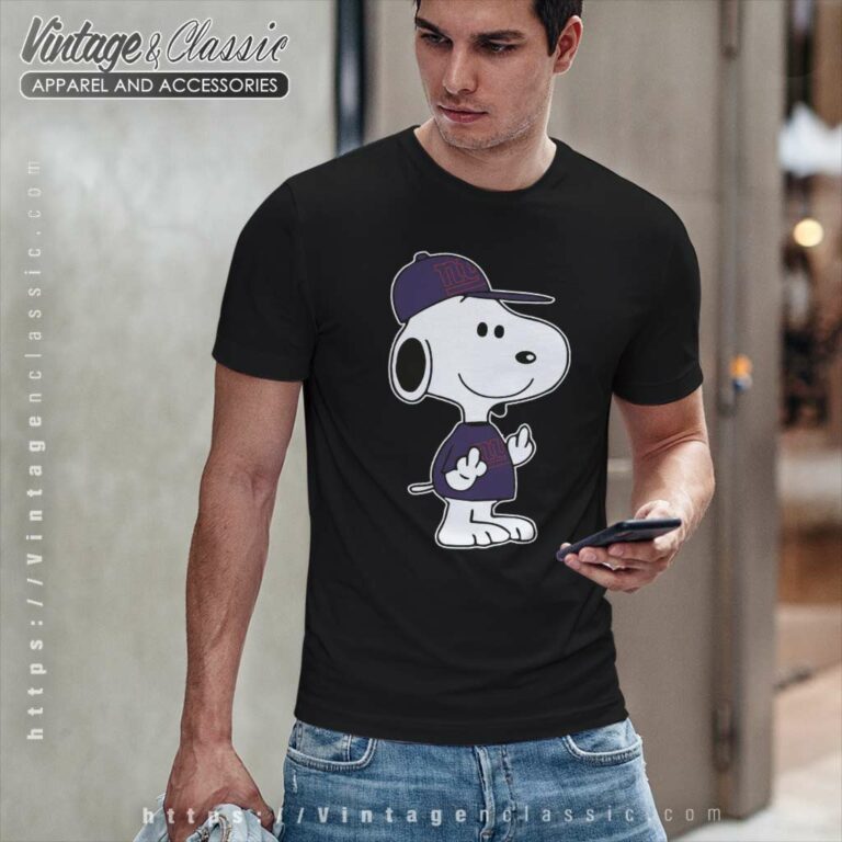 New York Giants Snoopy Double Middle Fingers Fck You T Shirt New York Giants Snoopy Double Middle Fingers Fck You T Shirt