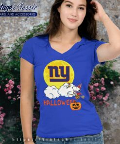 New York Giants Snoopy Halloween V Neck TShirt