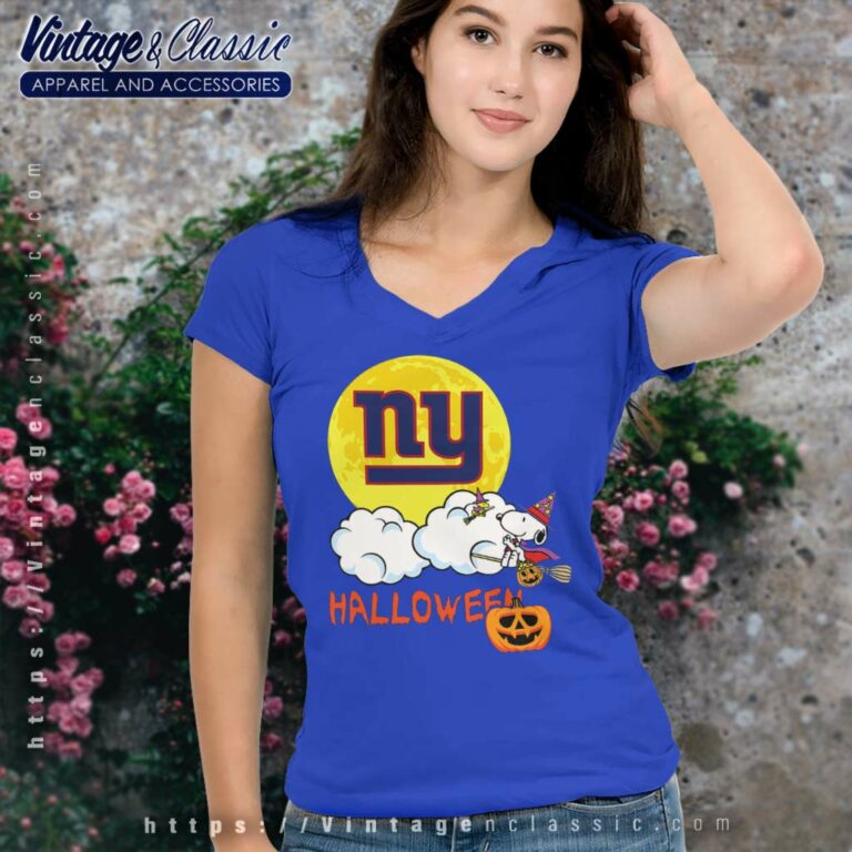 New York Giants Snoopy Halloween V Neck TShirt New York Giants Snoopy Halloween V Neck TShirt