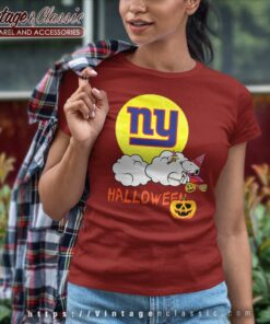 New York Giants Snoopy Halloween Women TShirt