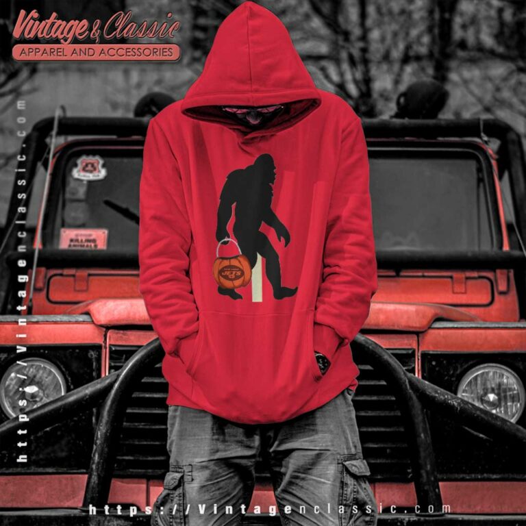 New York Jets Bigfoot Halloween Hoodie New York Jets Bigfoot Halloween Hoodie