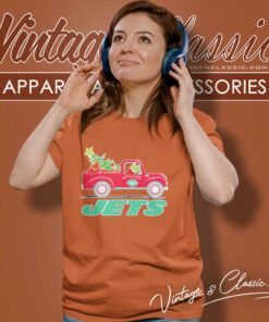 New York Jets Santa Grinch Driving Truck Christmas Women T Shirt