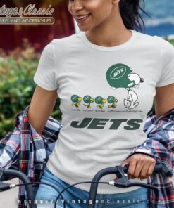 New York Jets Snoopy Woodstock Team Walking Women T shirt