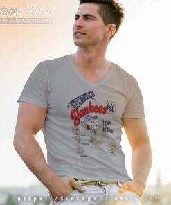 New York Yankees Peanuts Swingin The Big Stitch V Neck TShirt