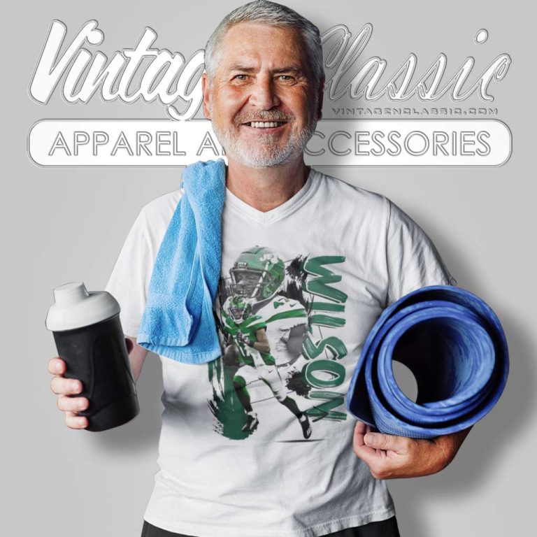 Nfl Garrett Wilson New York Jets Number 17 V Neck TShirt Nfl Garrett Wilson New York Jets Number 17 V Neck TShirt