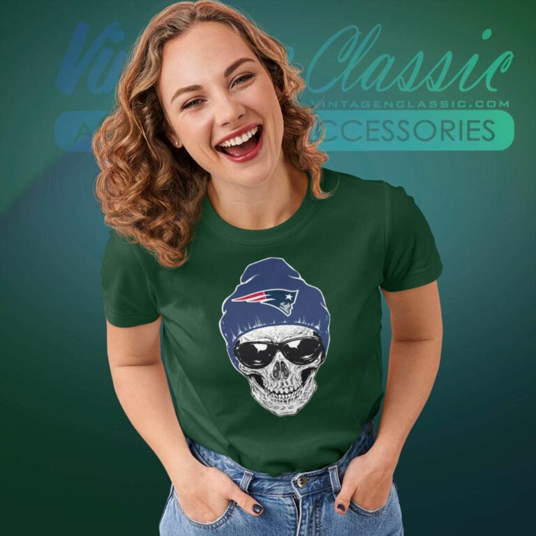 Nfl New England Patriots Skull Halloween Women TShirt Nfl New England Patriots Skull Halloween Women TShirt