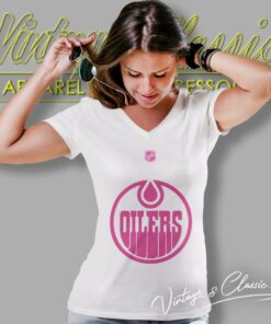 Nhl Edmonton Oilers Connor Mcdavid Pink V Neck TShirt