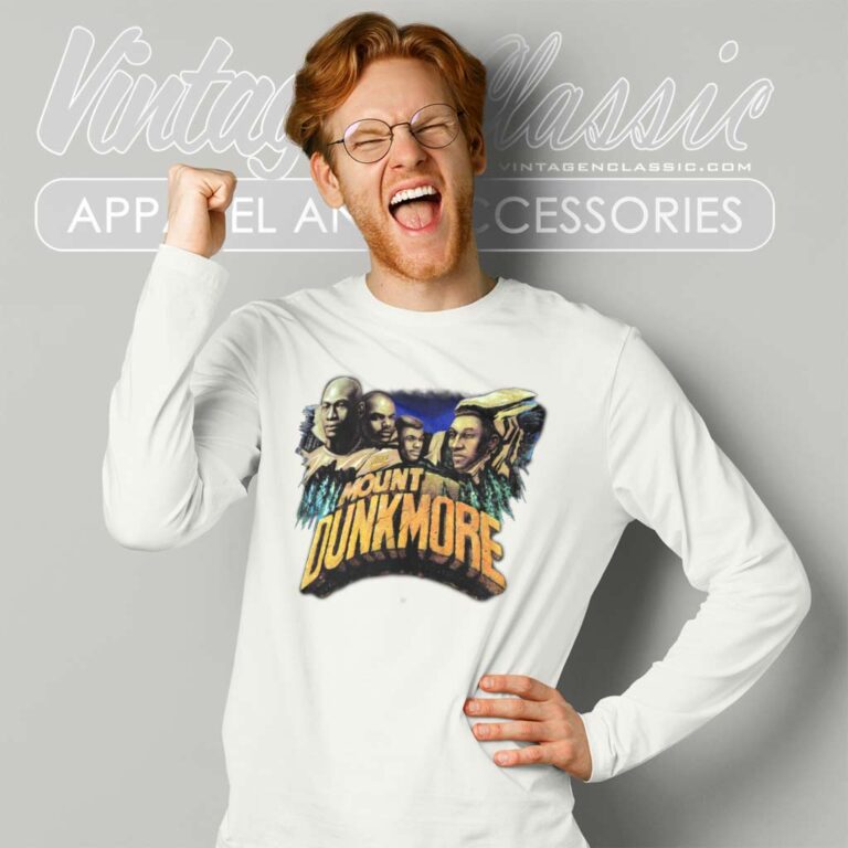 Nike Air Jordan Mount Dunkmore Long Sleeve Tee Nike Air Jordan Mount Dunkmore Long Sleeve Tee