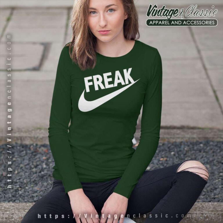 Nike Giannis Freak Basketball Long Sleeve Tee Nike Giannis Freak Basketball Long Sleeve Tee