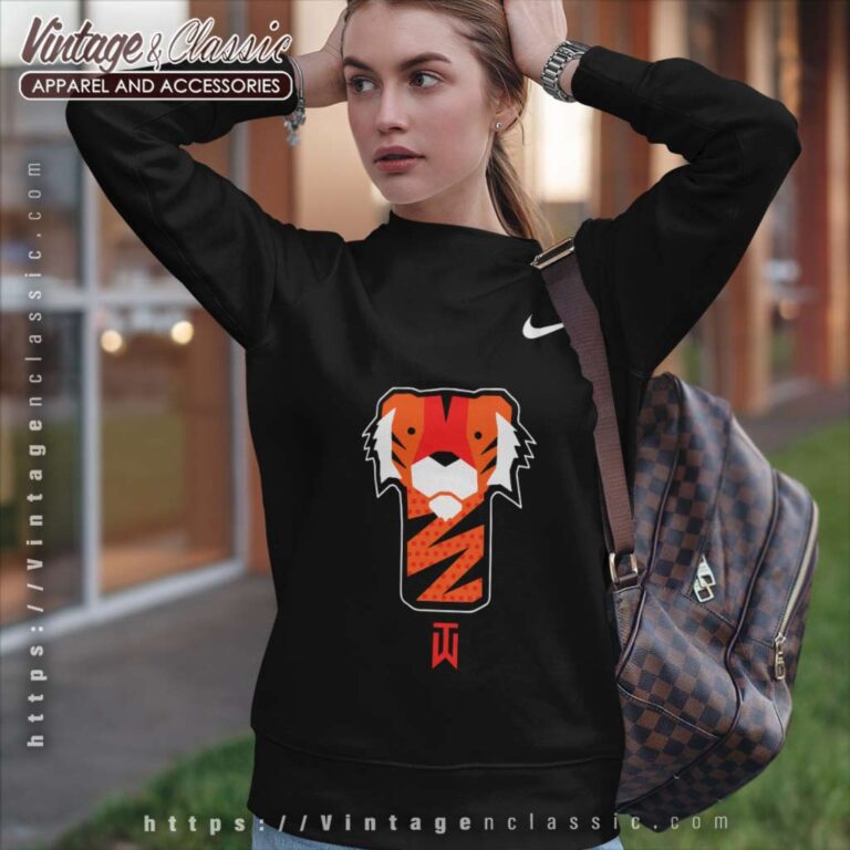 Nike Golf Tw Tiger Woods Frank Sweatshirt Nike Golf Tw Tiger Woods Frank Sweatshirt