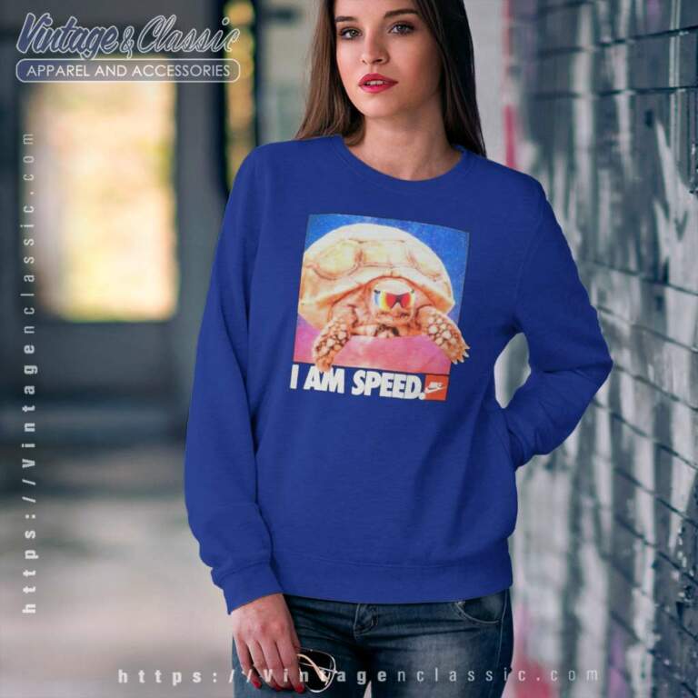 Nike I Am Speed Logo Sweatshirt Nike I Am Speed Logo Sweatshirt