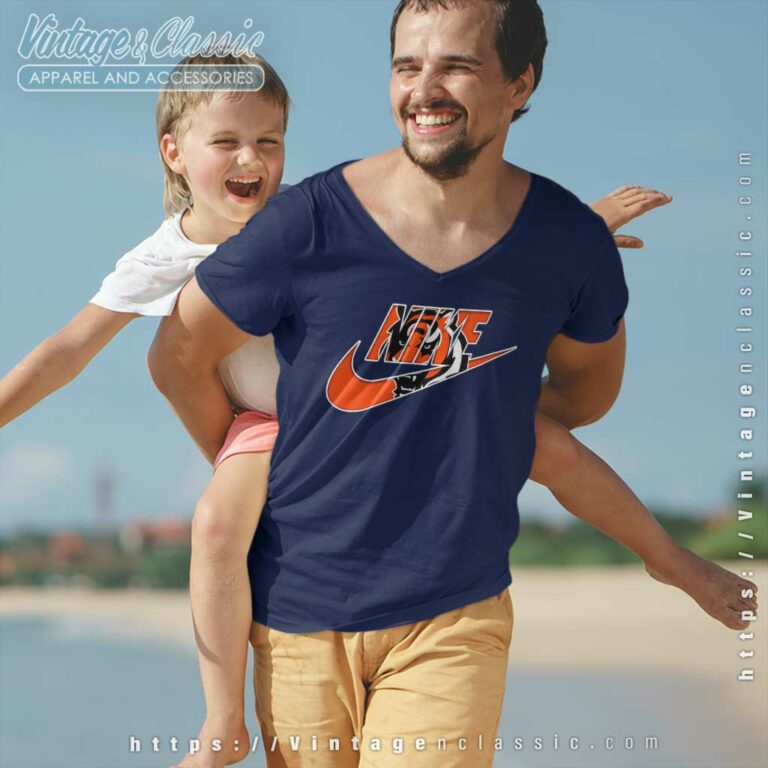 Nike Logo Cincinnati Bengals V Neck TShirt Nike Logo Cincinnati Bengals V Neck TShirt