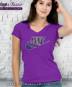 Nike Logo New York Giants V Neck TShirt