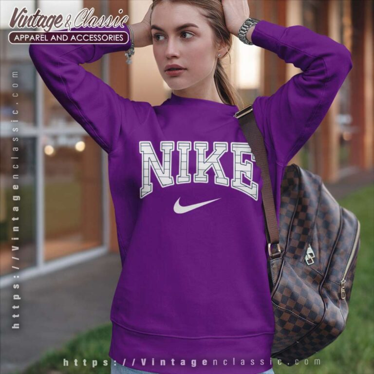 Nike Horizontal Stripe Logo Sweatshirt Nike Horizontal Stripe Logo Sweatshirt