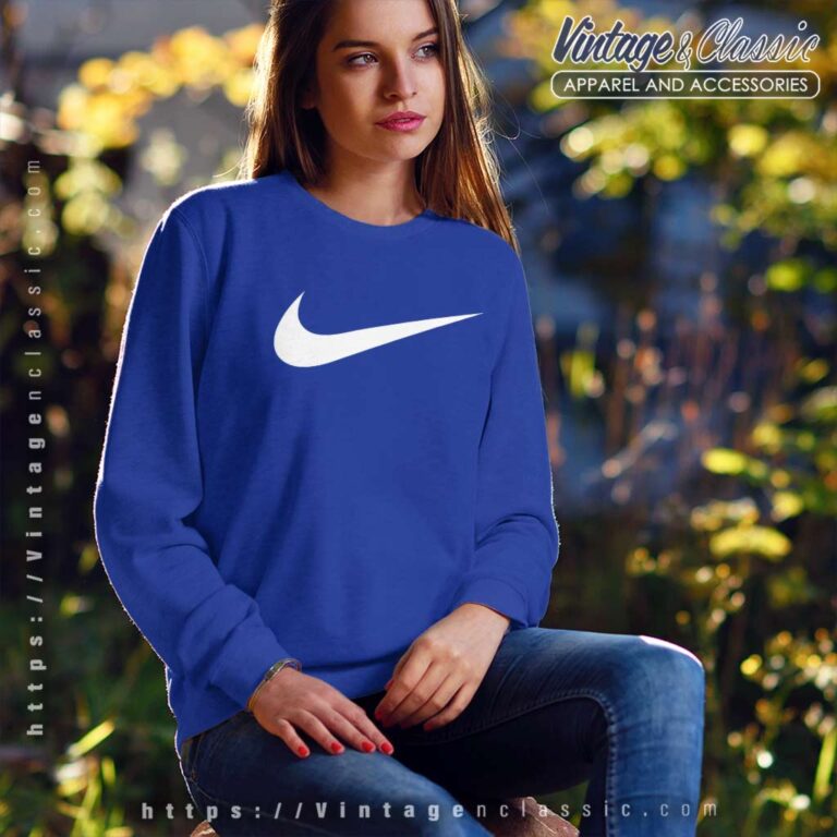 Nike Swoosh Logo Sweatshirt Nike Swoosh Logo Sweatshirt