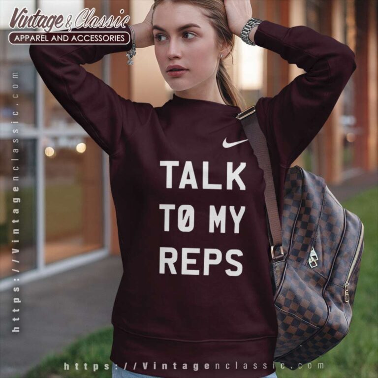 Nike Talk To My Reps Graphic Sweatshirt Nike Talk To My Reps Graphic Sweatshirt