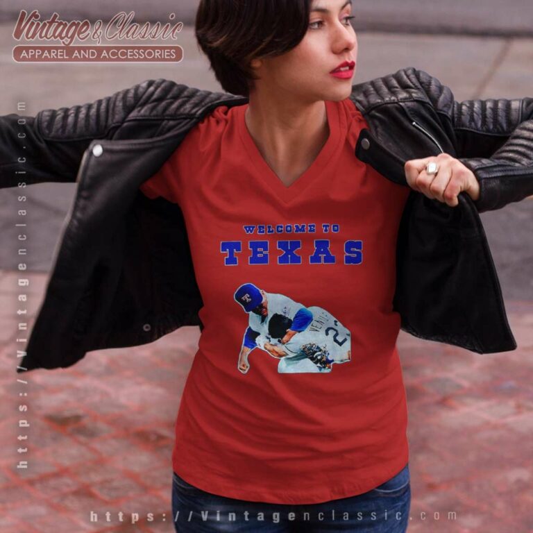 Nolan Ryan Punch Robin Ventura Welcome To Texas V Neck TShirt Nolan Ryan Punch Robin Ventura Welcome To Texas V Neck TShirt