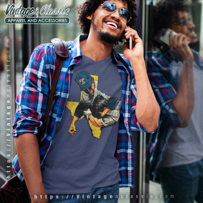 Nolan Ryan Robin Ventura Otd 1993 V Neck TShirt 1 Nolan Ryan Robin Ventura Otd 1993 V Neck TShirt 1