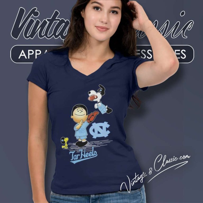 North Carolina Tar Heels The Peanuts Christmas 2023 V Neck TShirt North Carolina Tar Heels The Peanuts Christmas 2023 V Neck TShirt