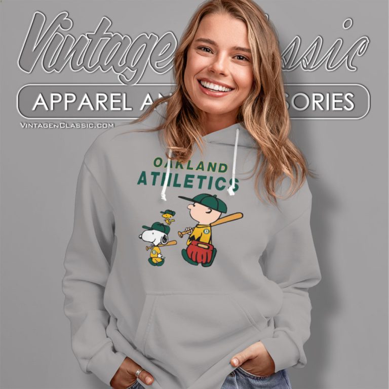 Oakland Athletics Snoopy Charlie Brown Hoodie Oakland Athletics Snoopy Charlie Brown Hoodie