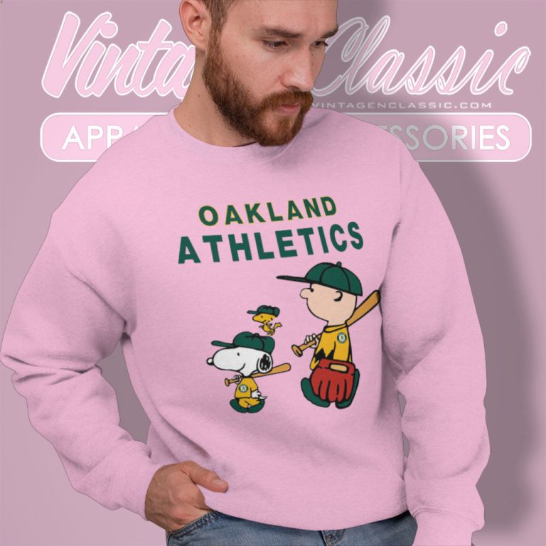 Oakland Athletics Snoopy Charlie Brown Sweatshirt Oakland Athletics Snoopy Charlie Brown Sweatshirt