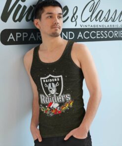 Oakland Raiders Santa Snoopy Riders Woodstock Merry Christmas Tank Top Racerback
