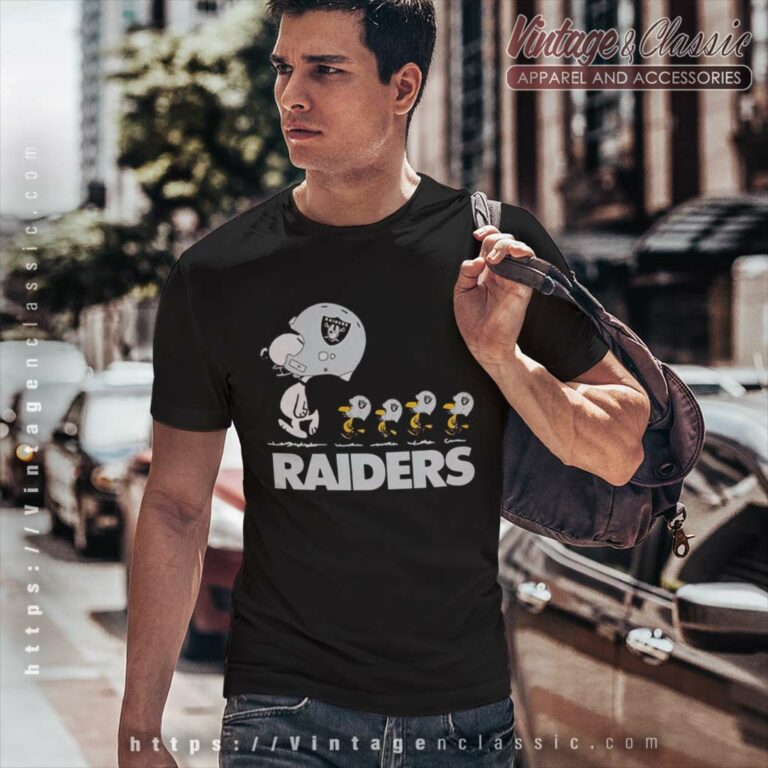Oakland Raiders Woodstock And Snoopy T Shirt Oakland Raiders Woodstock And Snoopy T Shirt