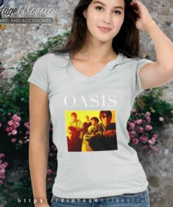 Oasis Vintage V Neck TShirt