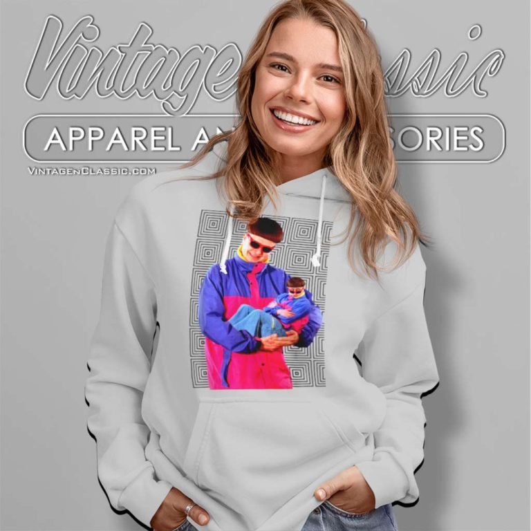 Oliver Tree Shirt Baby With Oliver Tree Father Hoodie Oliver Tree Shirt Baby With Oliver Tree Father Hoodie