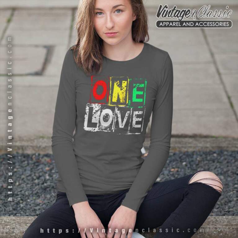 One Love Jamacia Bob Marley Long Sleeve Tee One Love Jamacia Bob Marley Long Sleeve Tee