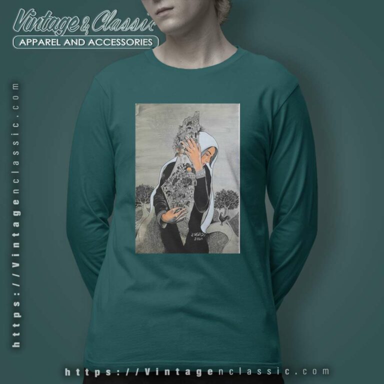 Palestinian Woman Protecting The Land Of Palestine Long Sleeve Tee Palestinian Woman Protecting The Land Of Palestine Long Sleeve Tee