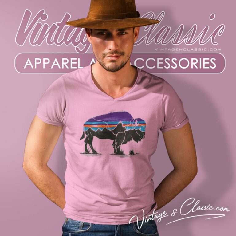 Patagonia Shirt Fitz Roy Bison Responsibili V Neck TShirt Patagonia Shirt Fitz Roy Bison Responsibili V Neck TShirt