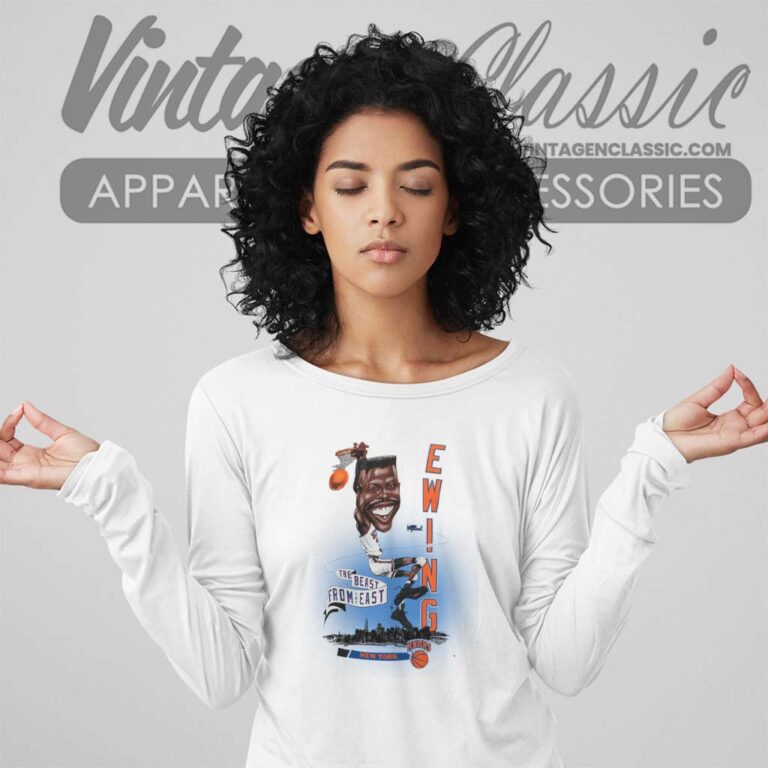 Patrick Ewing New York Knicks Mitchell Ness Salem Sweatshirt Patrick Ewing New York Knicks Mitchell Ness Salem Sweatshirt