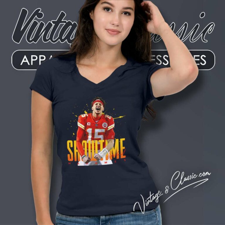 Patrick Mahomes 15 Kansas City Chiefs V Neck TShirt Patrick Mahomes 15 Kansas City Chiefs V Neck TShirt