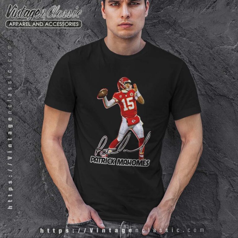 Patrick Mahomes Super Bowl LVII Champions Kansas City Chiefs Signatures Personalized Tshirt Patrick Mahomes Super Bowl LVII Champions Kansas City Chiefs Signatures Personalized Tshirt