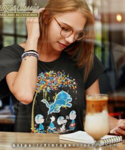 Peanuts Characters Detroit Lions Autism Its Ok To Be Different Women TShirt