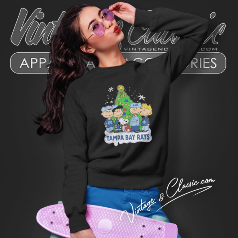 Peanuts Characters Loves Christmas And Tampa Bay Rays Sweatshirt Peanuts Characters Loves Christmas And Tampa Bay Rays Sweatshirt