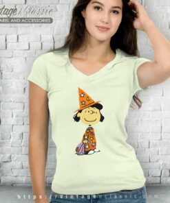 Peanuts Gang Lucy Halloween V Neck TShirt 1