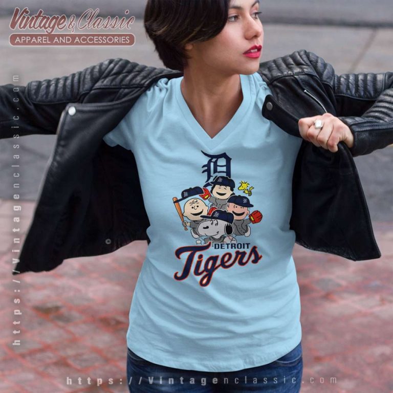 Peanuts Mlb Detroit Tigers Snoopy And Friends V Neck TShirt Peanuts Mlb Detroit Tigers Snoopy And Friends V Neck TShirt