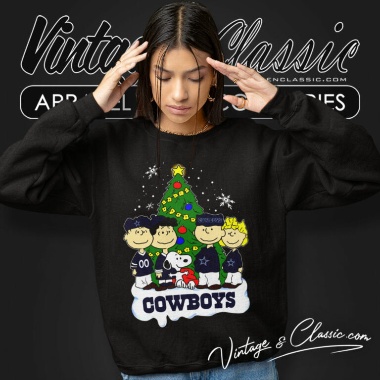 Peanuts Snoopy Dallas Cowboys Xmas Sweatshirt Peanuts Snoopy Dallas Cowboys Xmas Sweatshirt