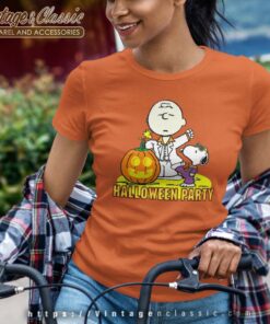Peanuts Snoopy Halloween Party Women TShirt