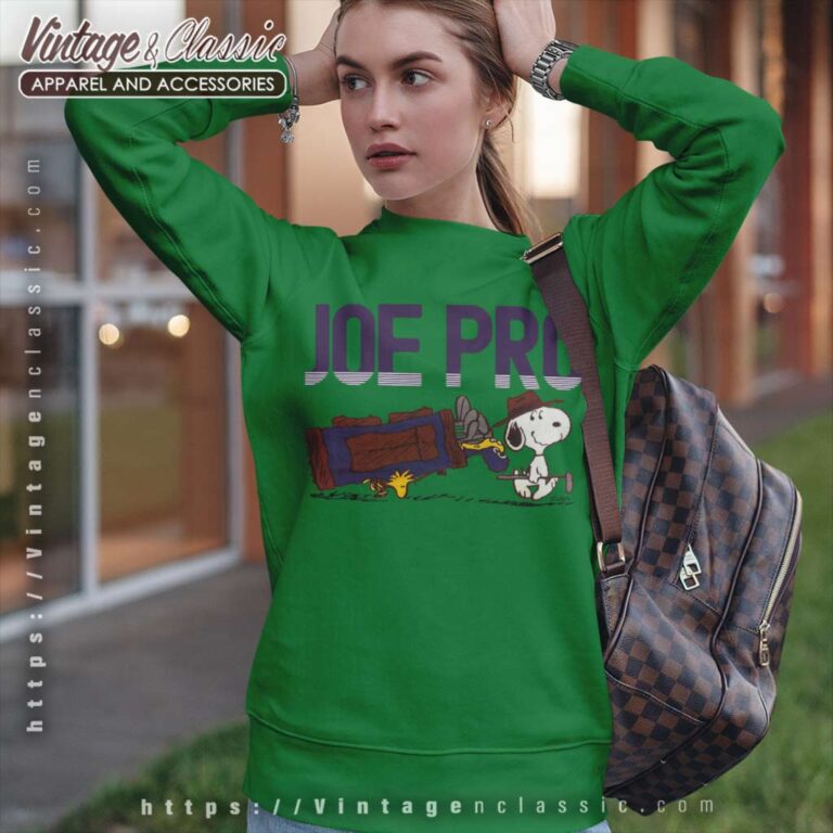 Peanuts Snoopy Joe Pro Golf Sweatshirt Peanuts Snoopy Joe Pro Golf Sweatshirt
