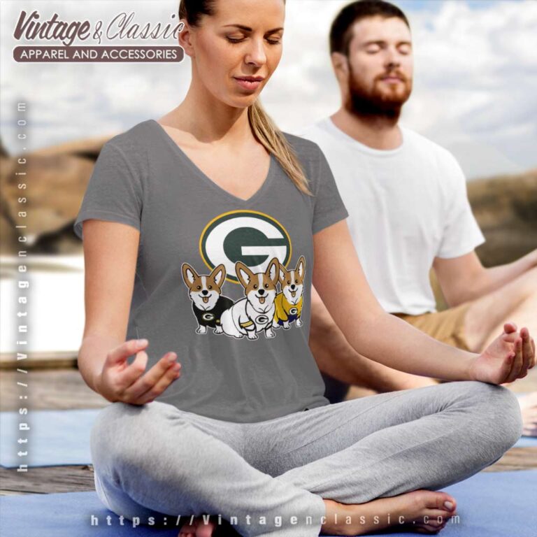 Pembroke Welsh Corgi Green Bay Packers V Neck TShirt Pembroke Welsh Corgi Green Bay Packers V Neck TShirt