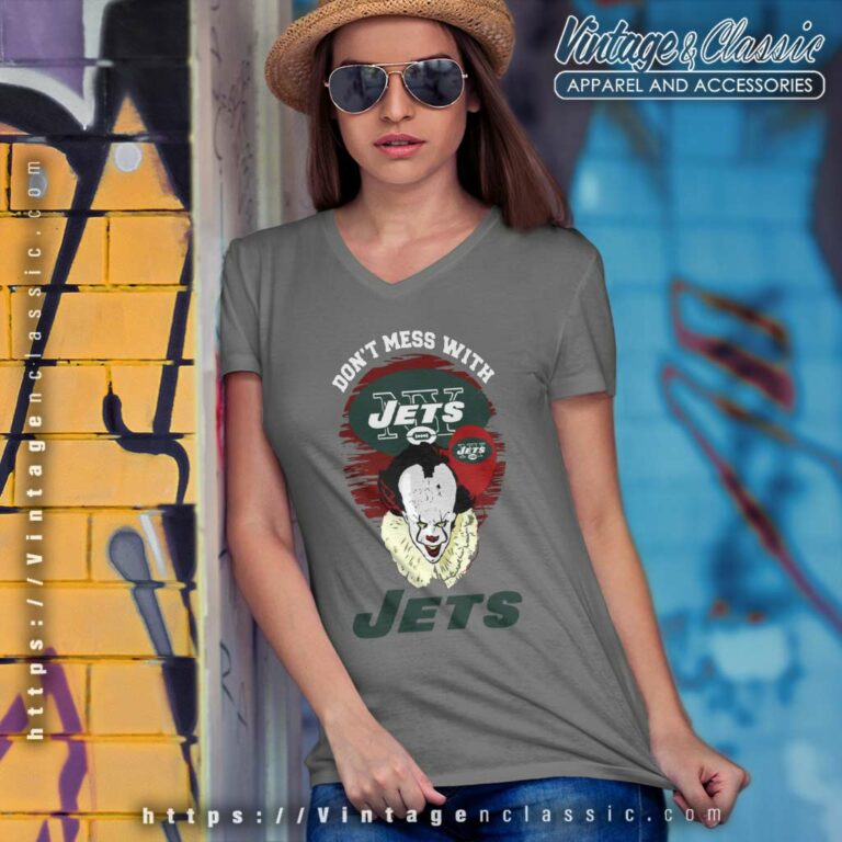 Pennywise Dont Mess With New York Jets V Neck TShirt Pennywise Dont Mess With New York Jets V Neck TShirt