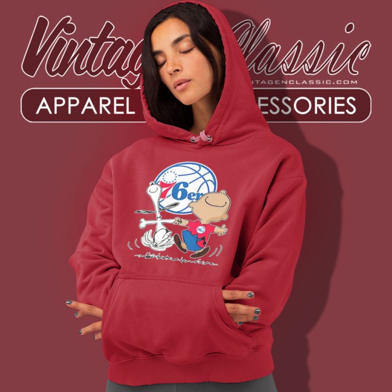 Philadelphia 76ers Charlie Brown Snoopy Hoodie Philadelphia 76ers Charlie Brown Snoopy Hoodie