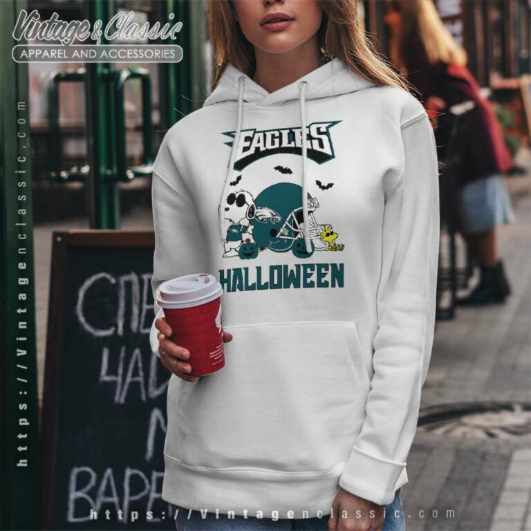 Philadelphia Eagles Football Snoopy Halloween Hoodie Philadelphia Eagles Football Snoopy Halloween Hoodie