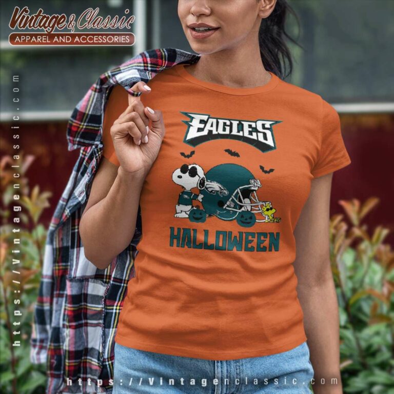 Philadelphia Eagles Football Snoopy Halloween Women TShirt Philadelphia Eagles Football Snoopy Halloween Women TShirt