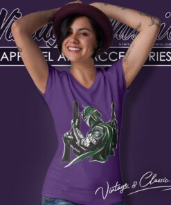 Philadelphia Eagles Mandalorian Star Wars Shirt 5 Philadelphia Eagles Mandalorian Star Wars V Neck TShirt