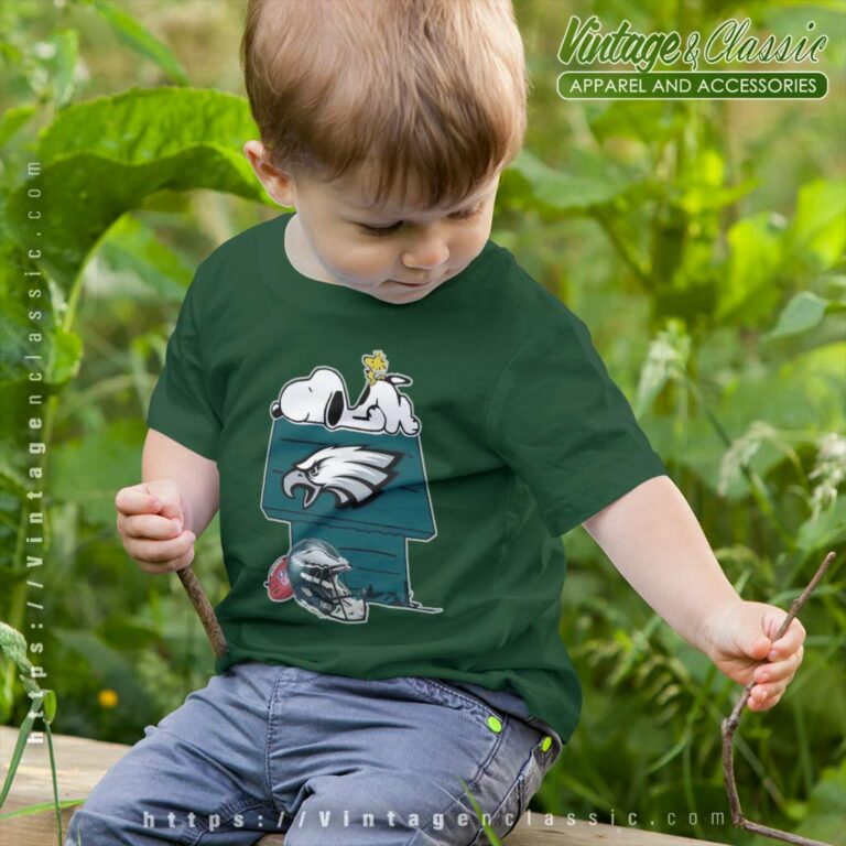Philadelphia Eagles Snoopy And Woodstock Resting Together Kids T Shirt Philadelphia Eagles Snoopy And Woodstock Resting Together Kids T Shirt