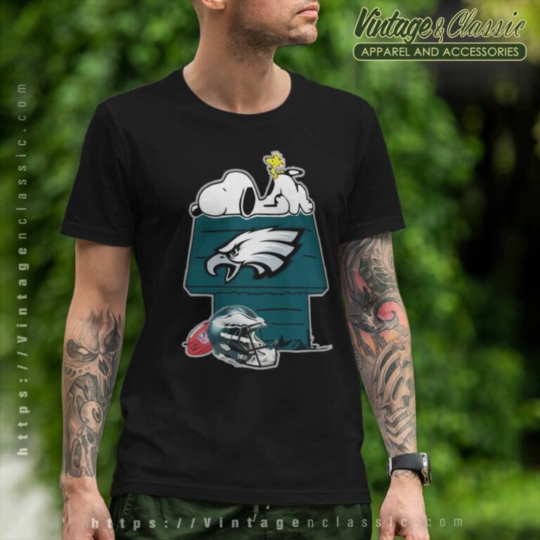 Philadelphia Eagles Snoopy And Woodstock Resting Together T Shirt Philadelphia Eagles Snoopy And Woodstock Resting Together T Shirt